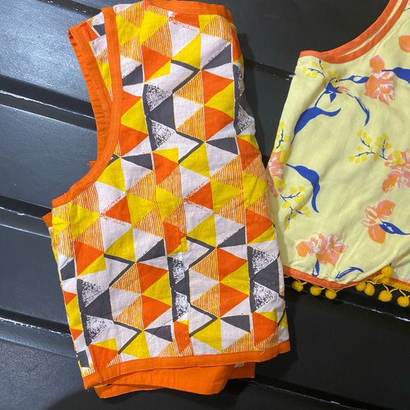 🛍️Combo of Short Coat. Size - M - Picture 5 of 7